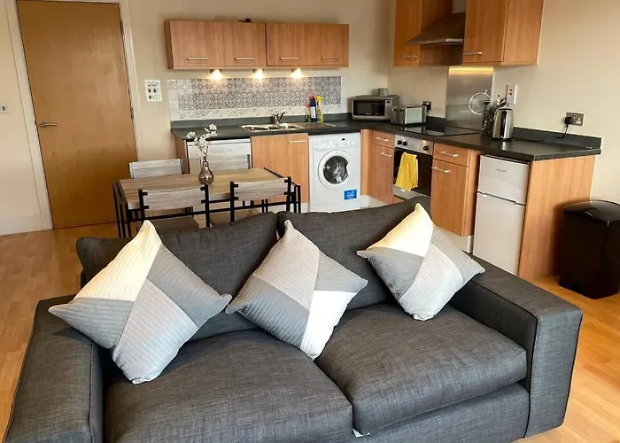 City Central Apartment